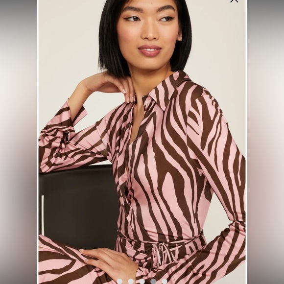 The Andamane Mini wrap dress - Picture 6 of 8